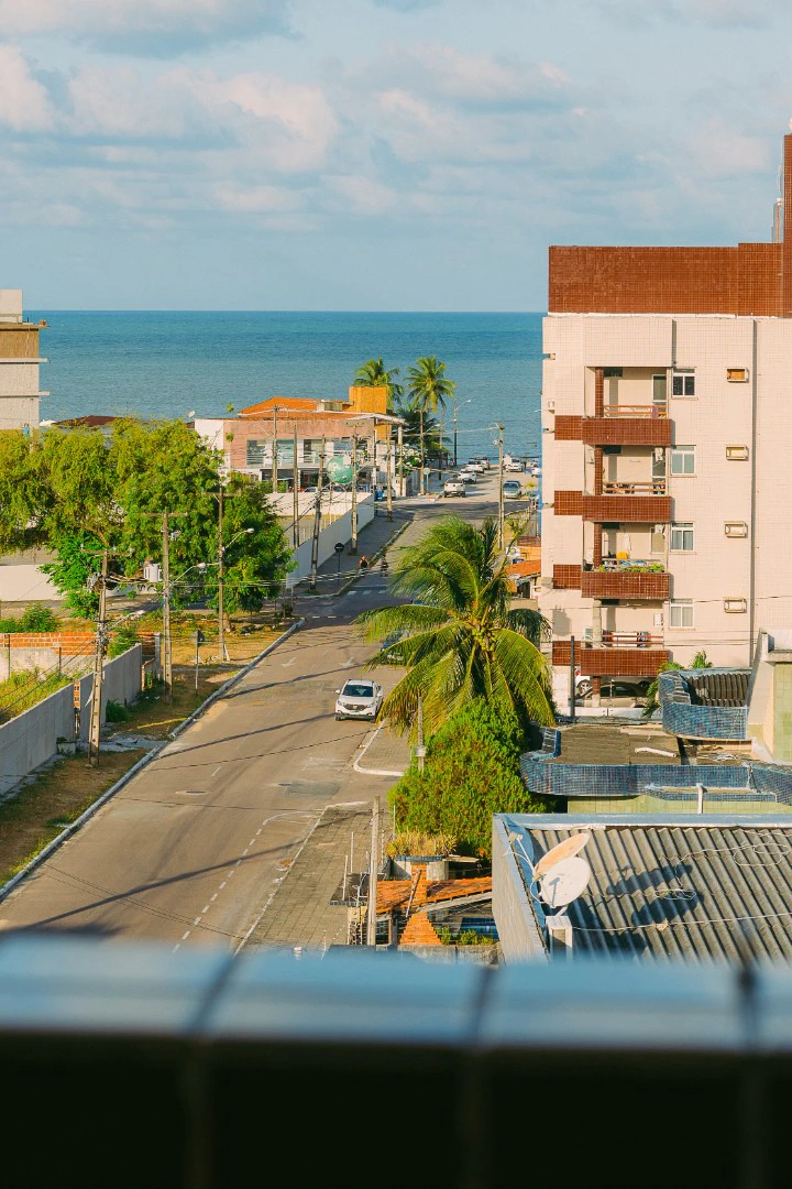 Water view in a 3-bedroom apartment, 125 m² — photo 13