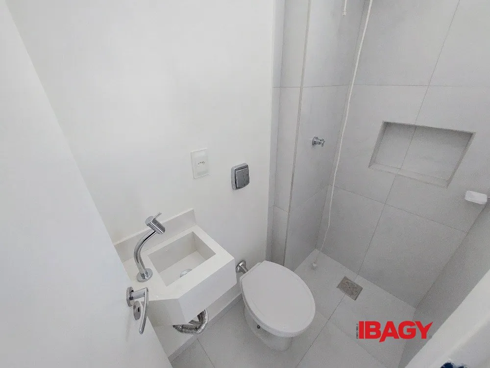 3-bedroom apartment, 1 with its own bathroom, 89 m² — photo 10
