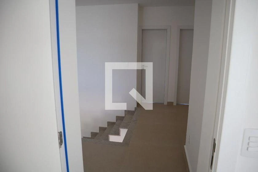 4-bedroom house with a mountain view in Rio de Janeiro — photo 28