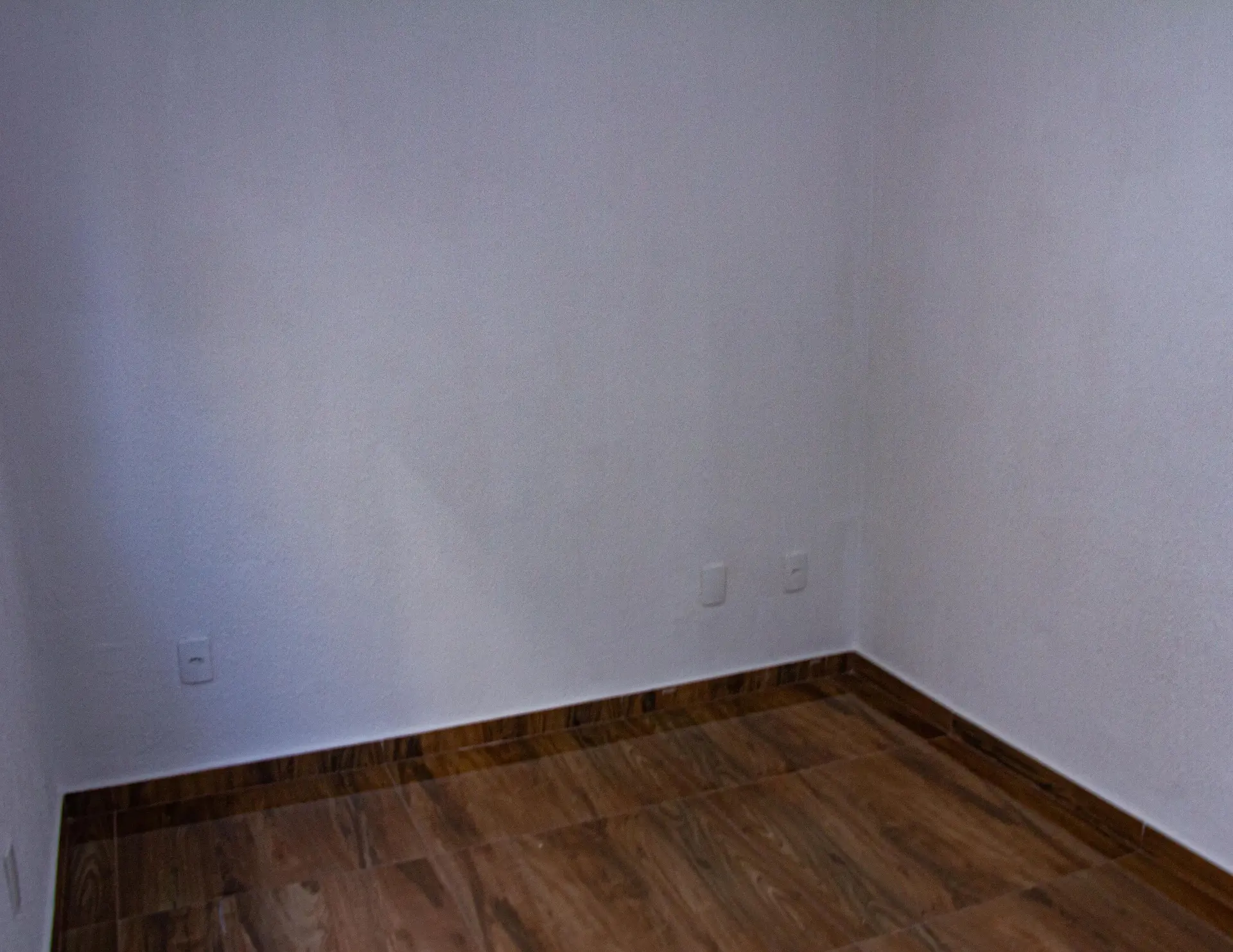 2-bedroom unfurnished apartment with private garden — photo 10
