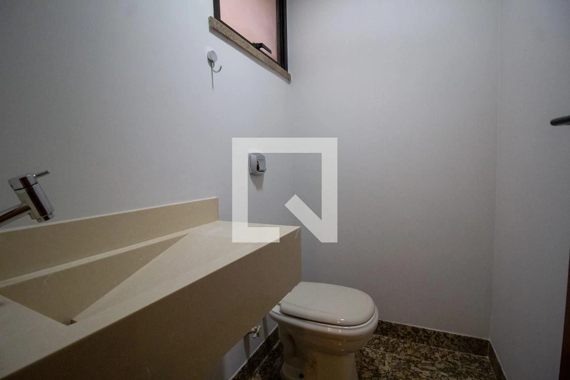Apartment, 184 m², with a bathtub — photo 39