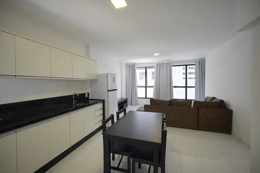 Apartamento amueblado de 1 dormitorio con cocina abierta — photo 9