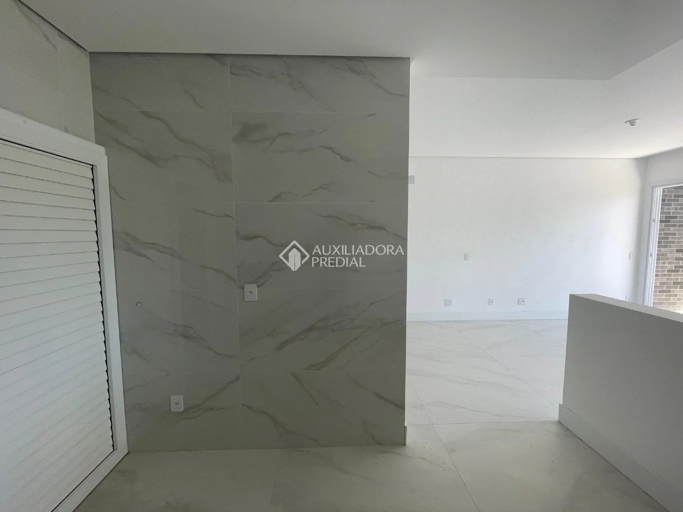 3-bedroom apartment with 159 m² and 2 parking spaces — photo 29