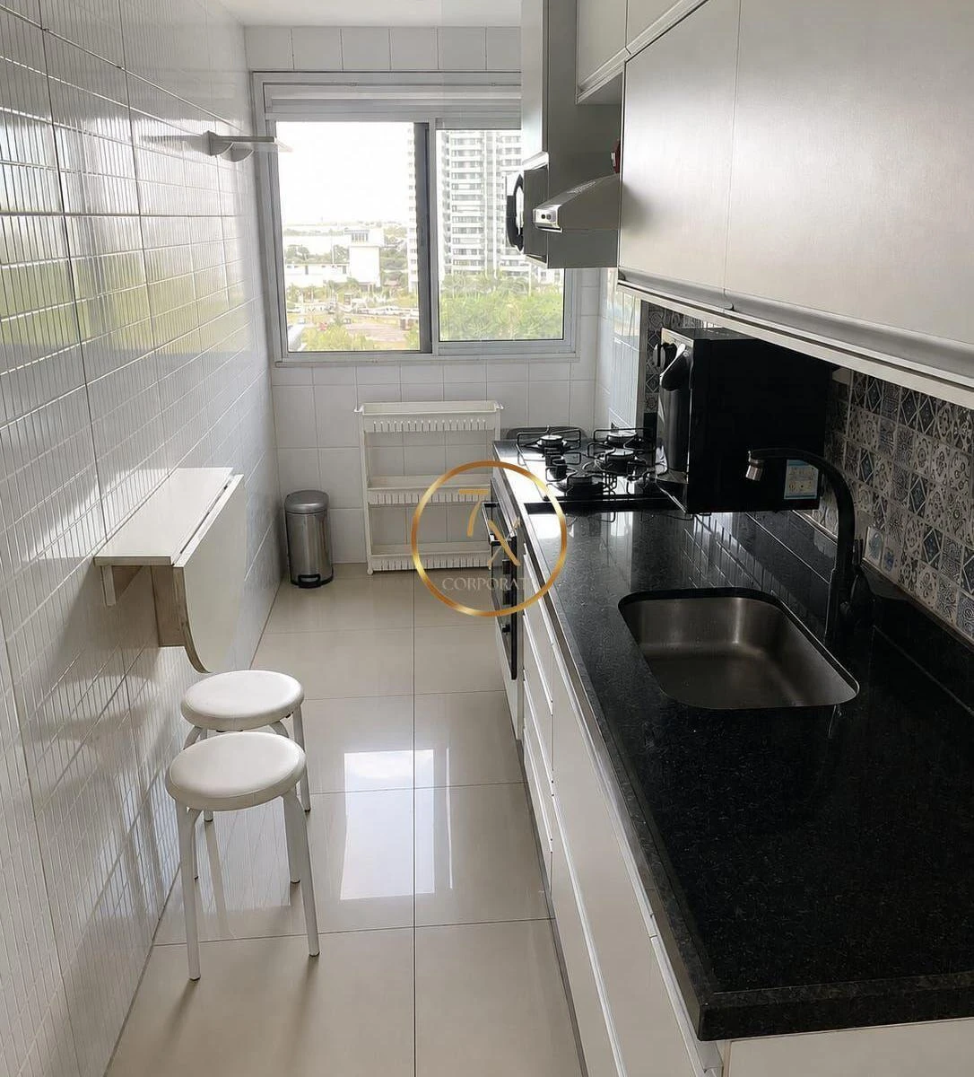 Furnished apartment with separate kitchen and balcony — photo 2