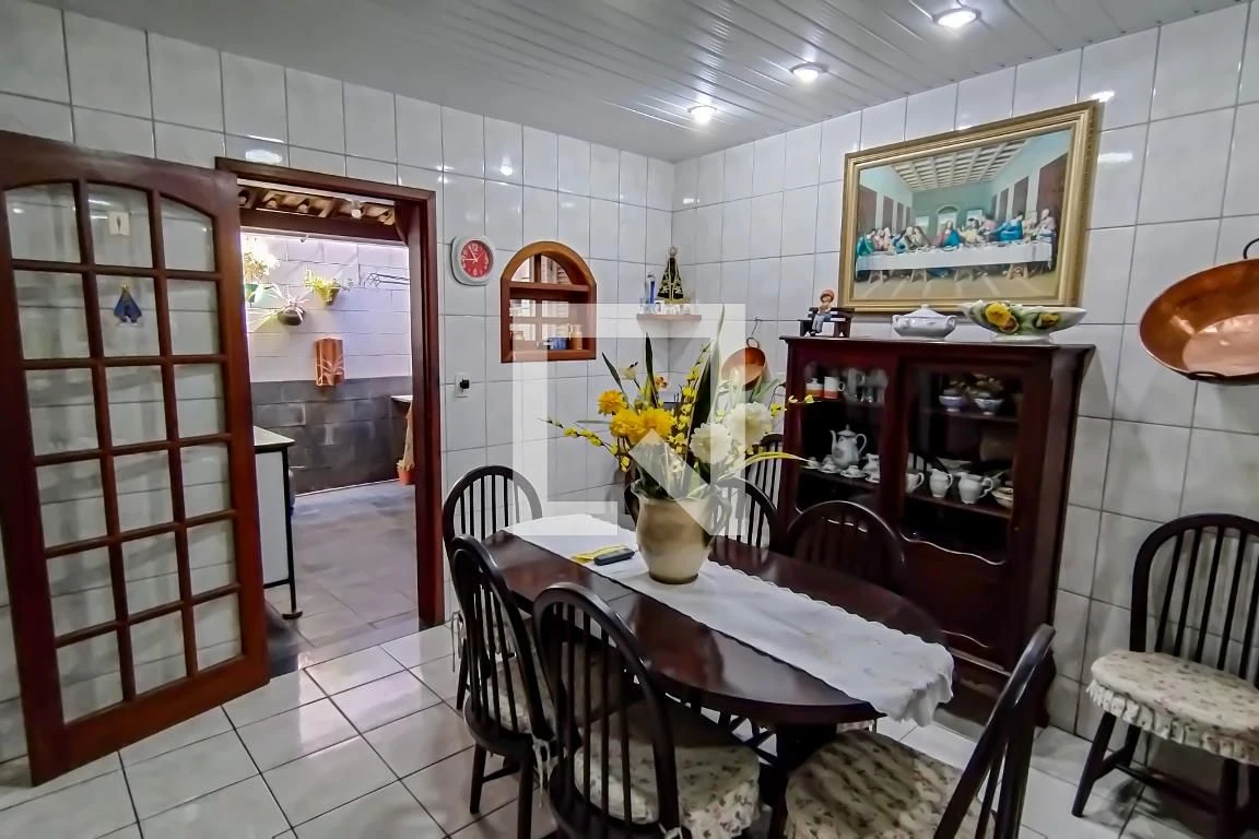 Furnished house with 4 bedrooms and private garden — photo 6