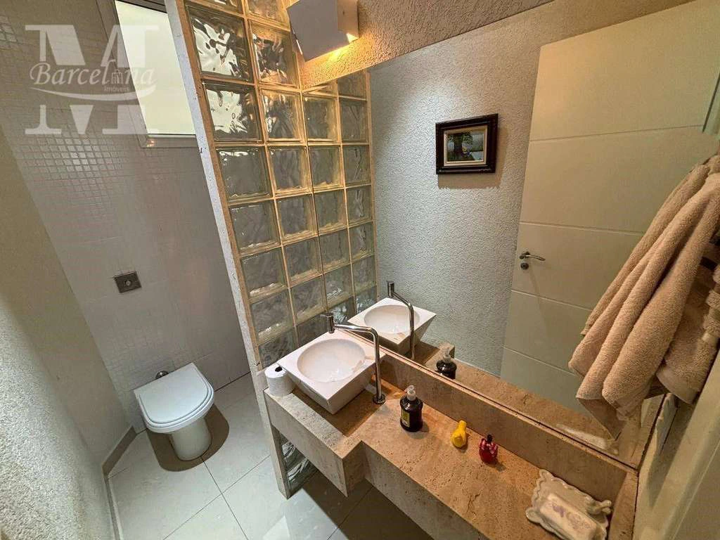 Casa mobiliada com 4 dormitórios e 5 banheiros, 6 vagas — photo 5
