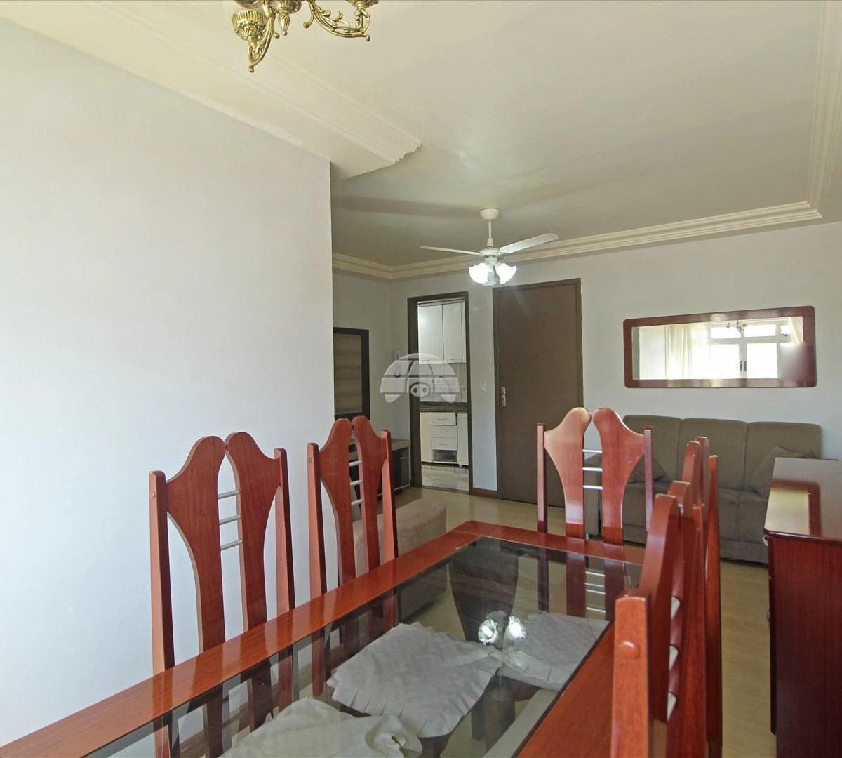 3-bedroom apartment with a washing machine — photo 24