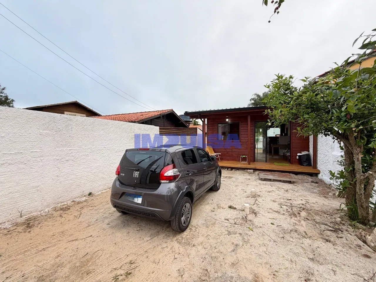 2-bedroom house with a private BBQ — photo 14