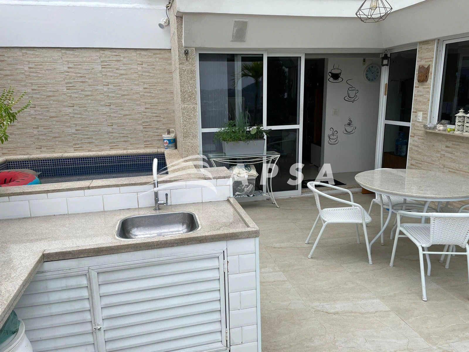 Furnished apartment, 138 m², with a private pool — photo 17