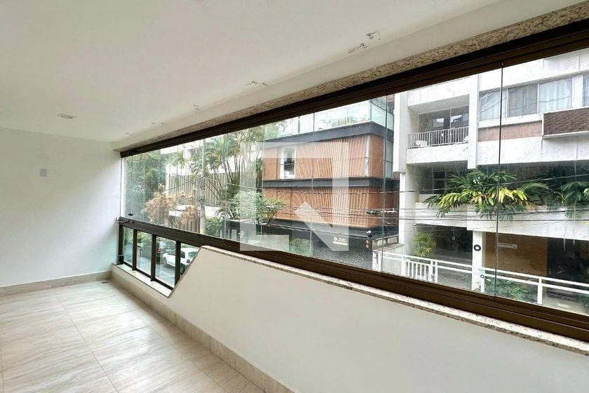 96 m² apartment with 2 en-suite bedrooms and 2 parking spots — photo 8
