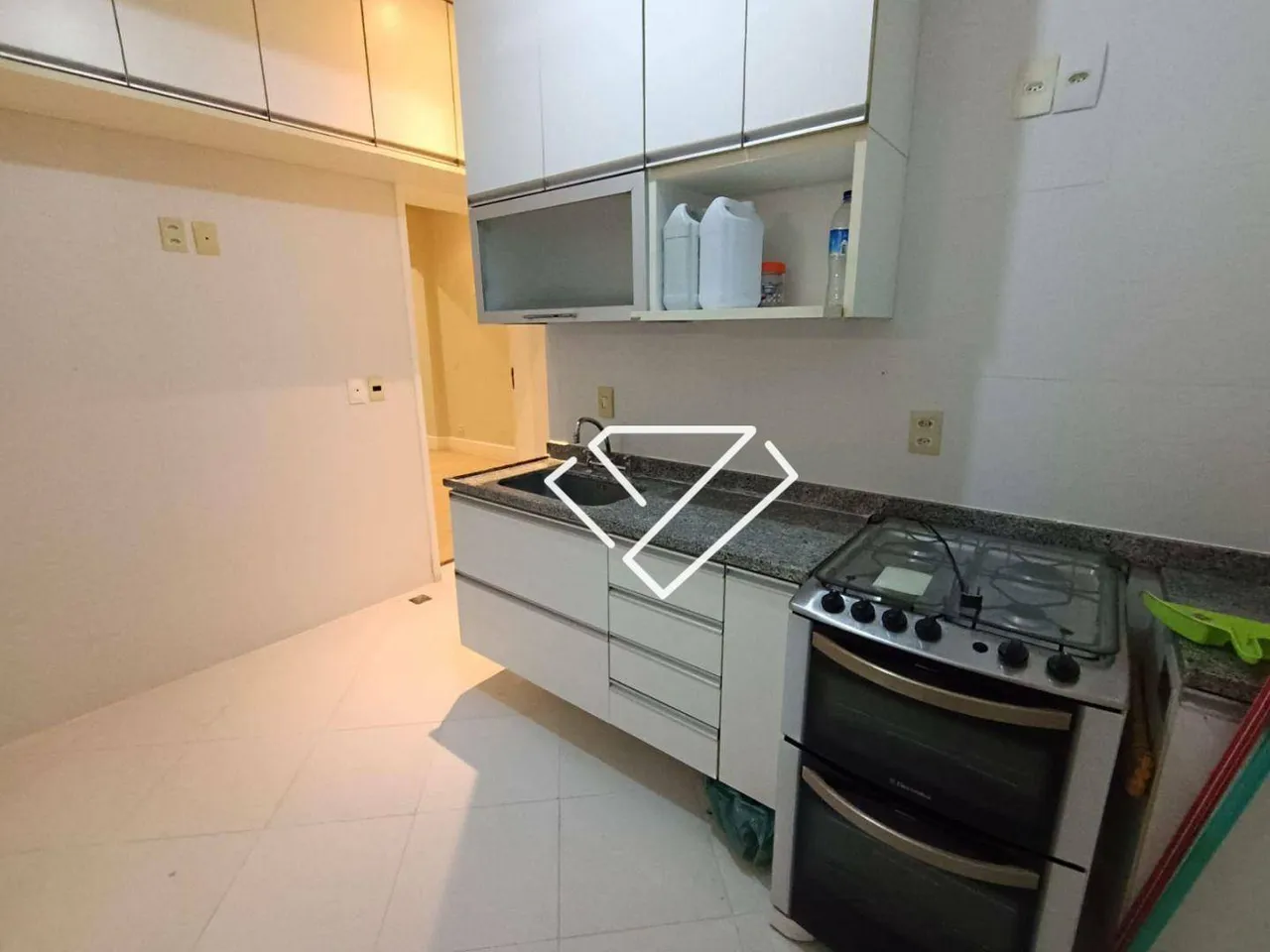 3-bedroom apartment with a closed-in gas kitchen — photo 8