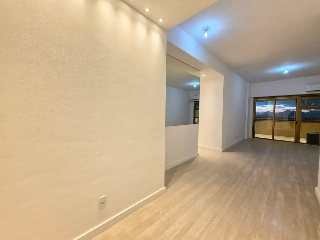 3-bedroom apartment in a building with a sauna — photo 5
