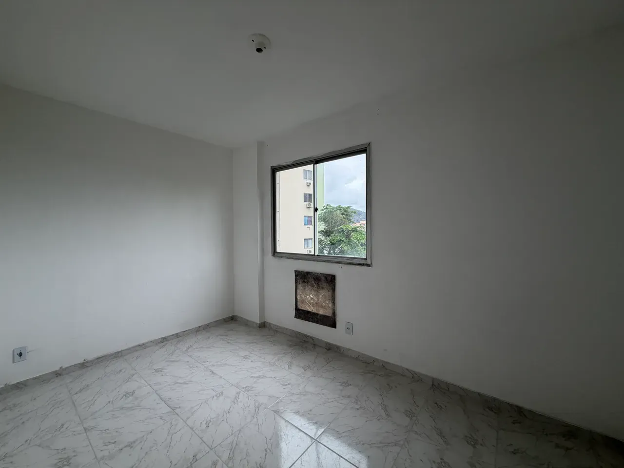 Apartment on the 5th floor with a mountain view — photo 11