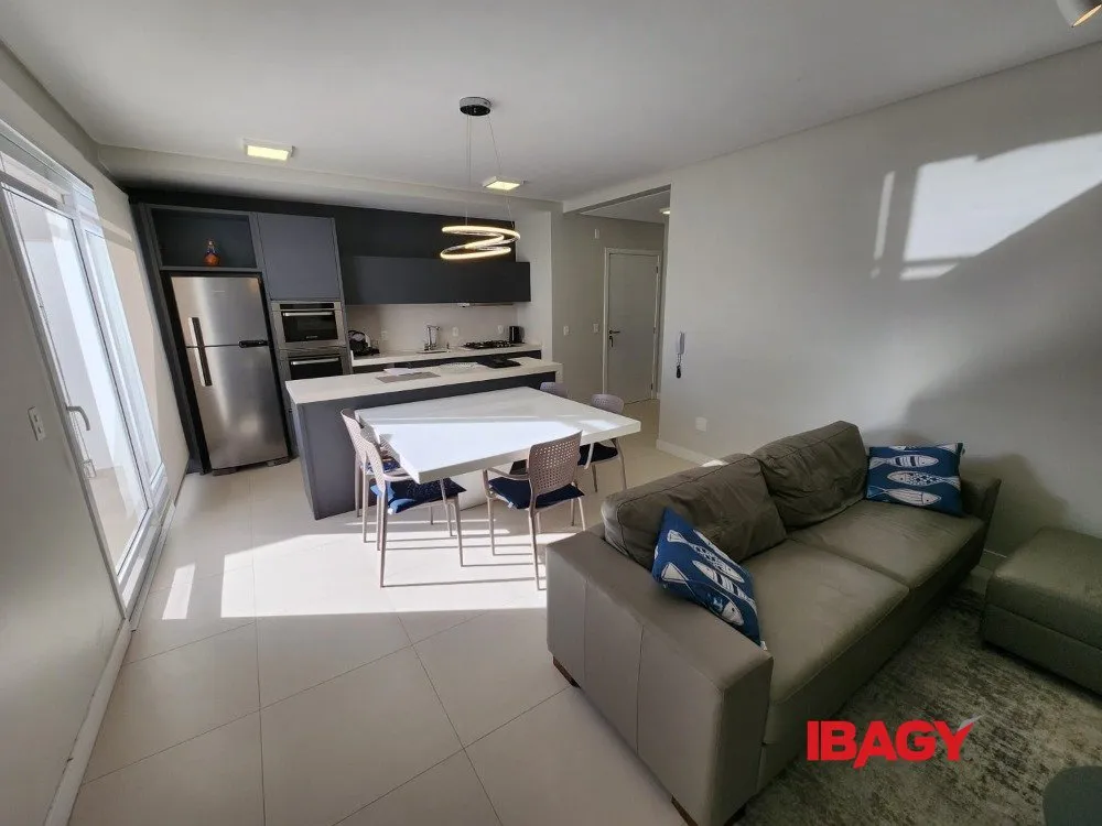 Apartamento de 3 quartos com máquina de lavar, Ingleses — photo 9