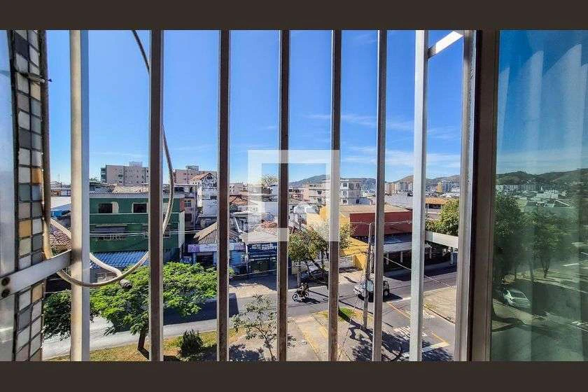 Apartamento de 2 quartos com 1 vaga e vista urbana — photo 2