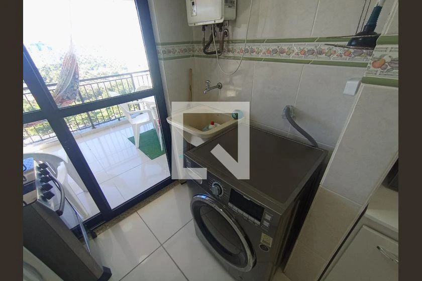 Furnished 70 m² apartment with 1 en-suite bedroom — photo 40