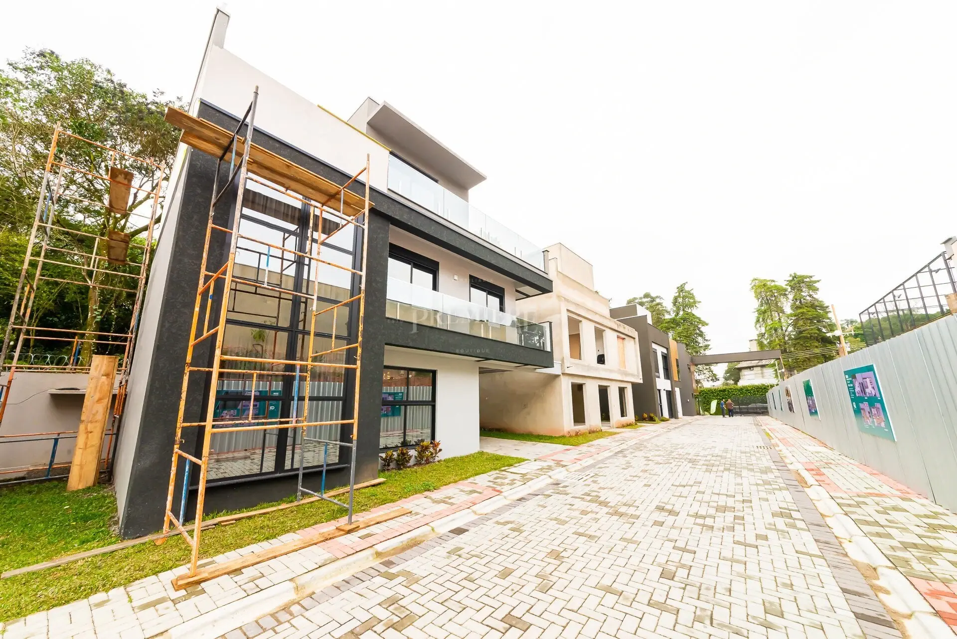 House for rent with 3 bedrooms and 4 bathrooms — photo 4