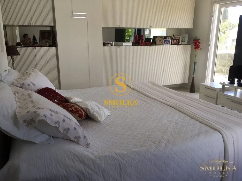Casa amueblada de 787 m² con 5 suites y 6 plazas — photo 45