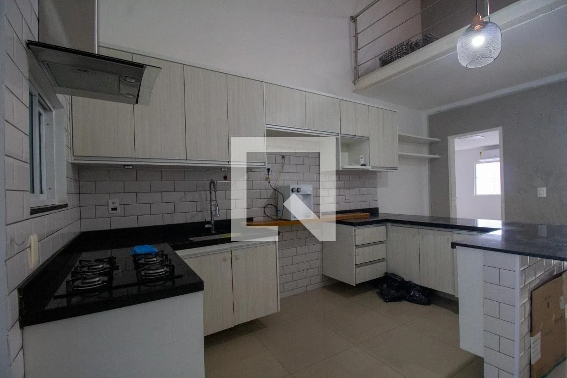 Дом 220 м² с грилем на балконе и собственным бассейном — photo 37
