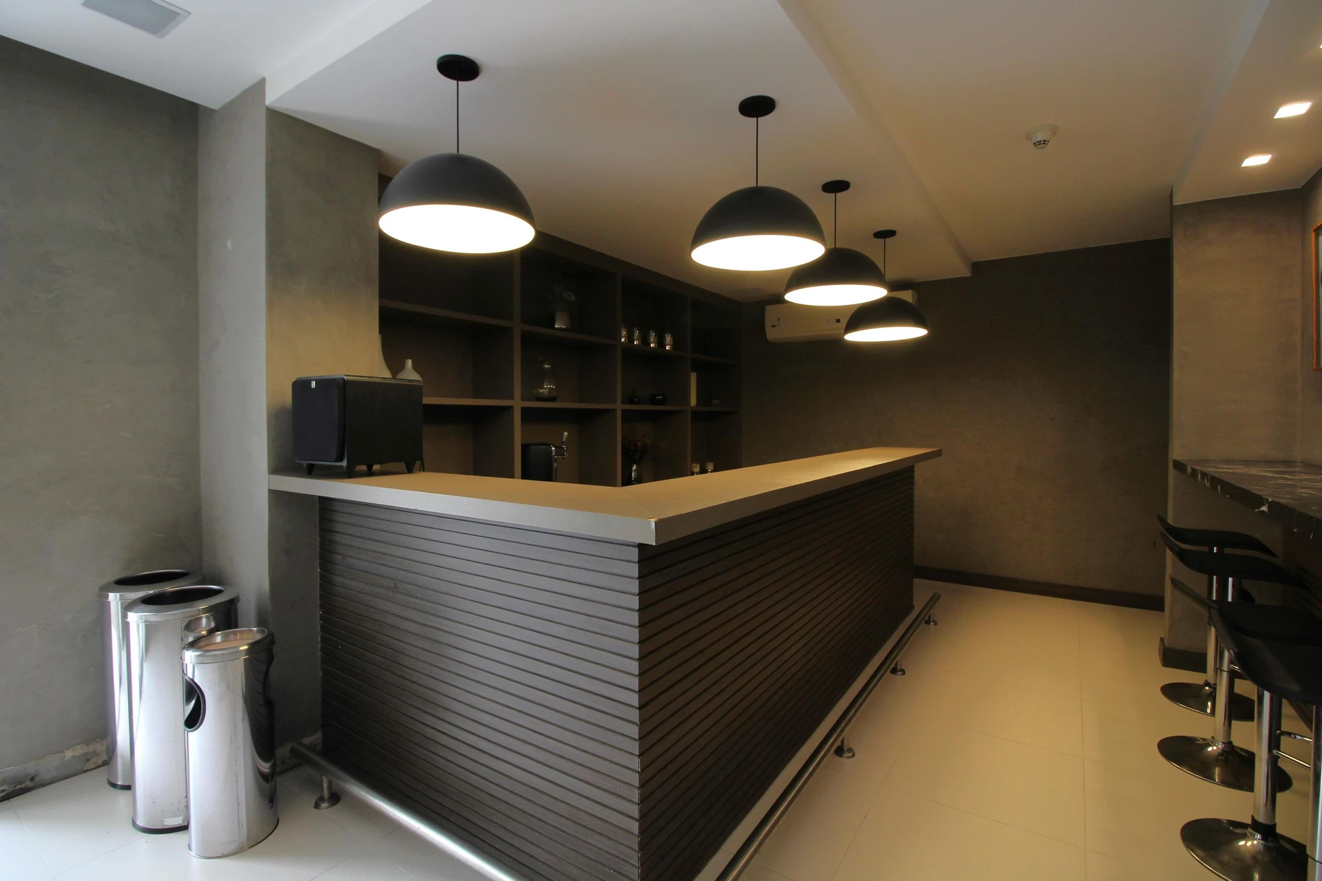 4-bedroom apartment in a building with a sauna — photo 33