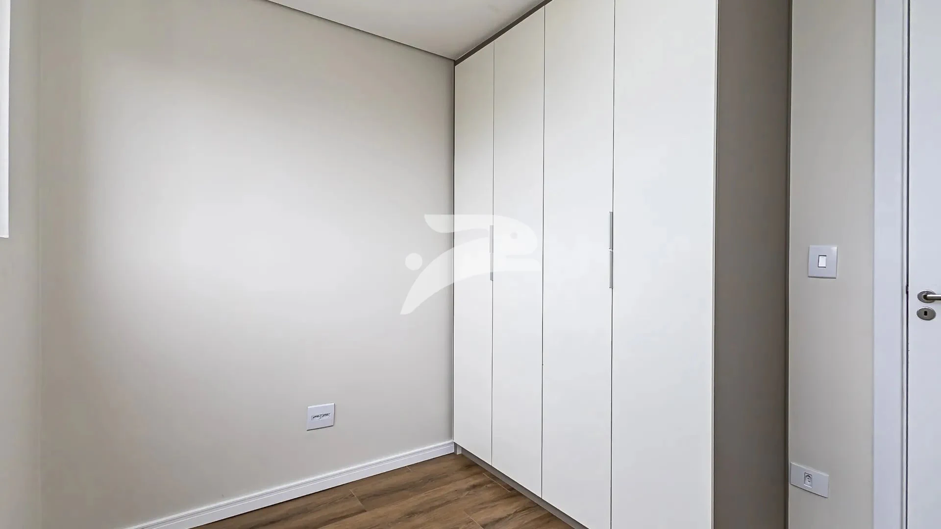 Мебльована квартира з 2 спальнями та 60 м² — photo 9