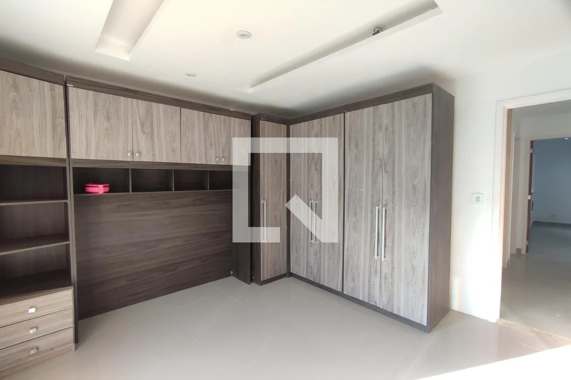 Unfurnished house with 3 bedrooms and 4 bathrooms — photo 24