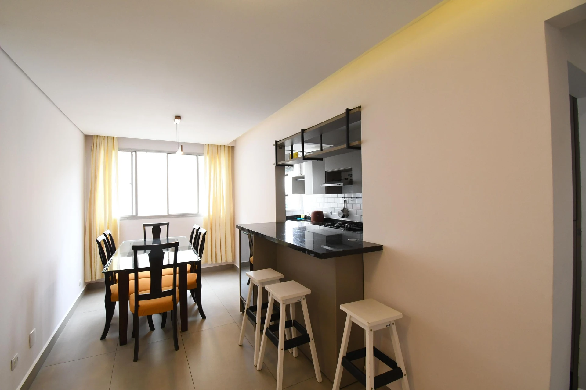 Furnished apartment, 76 m², with a walk-in closet — photo 14