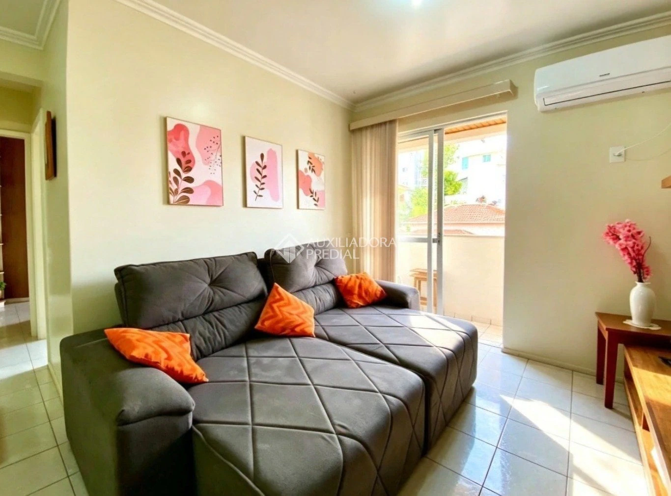 73 m² apartment with 2 bedrooms, balcony and 1 parking — photo 5