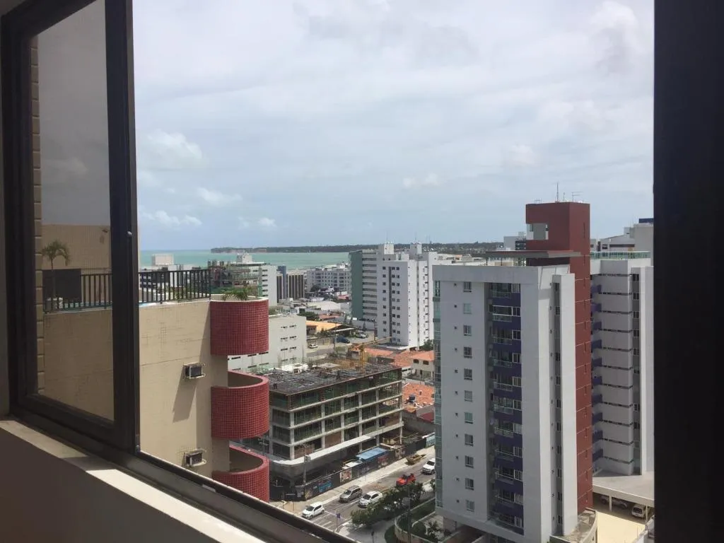 Furnished 65 m² apartment with 2 bedrooms and suite — photo 12
