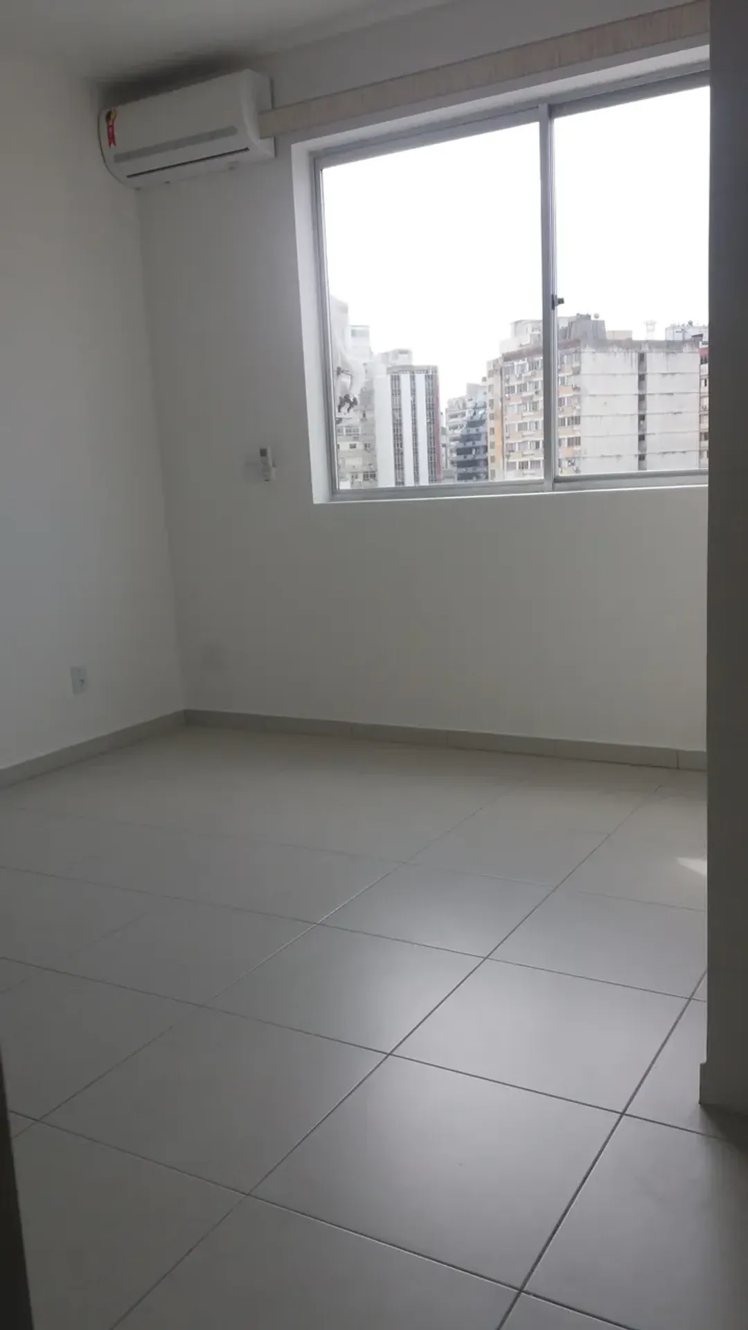 25 m² studio with 1 parking space and 1 bathroom — photo 7