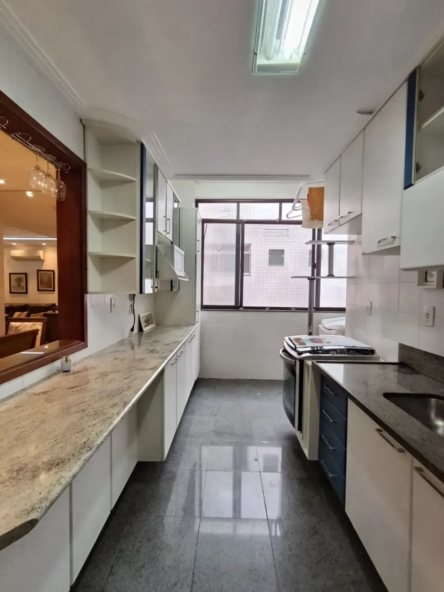 Apartamento sem mobília com cozinha separada e 2 quartos — photo 41