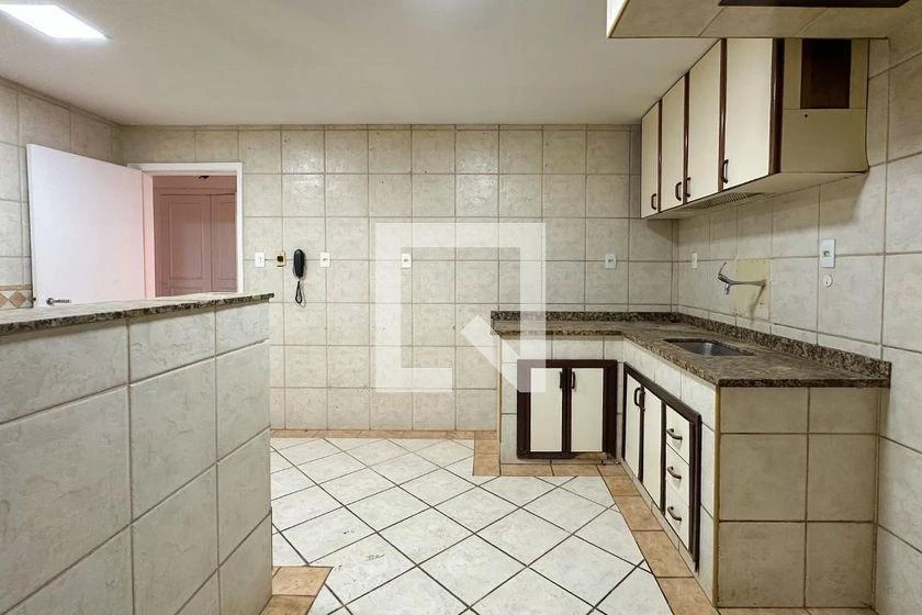 154 m² apartment with 3 bedrooms and 1 parking spot — photo 24