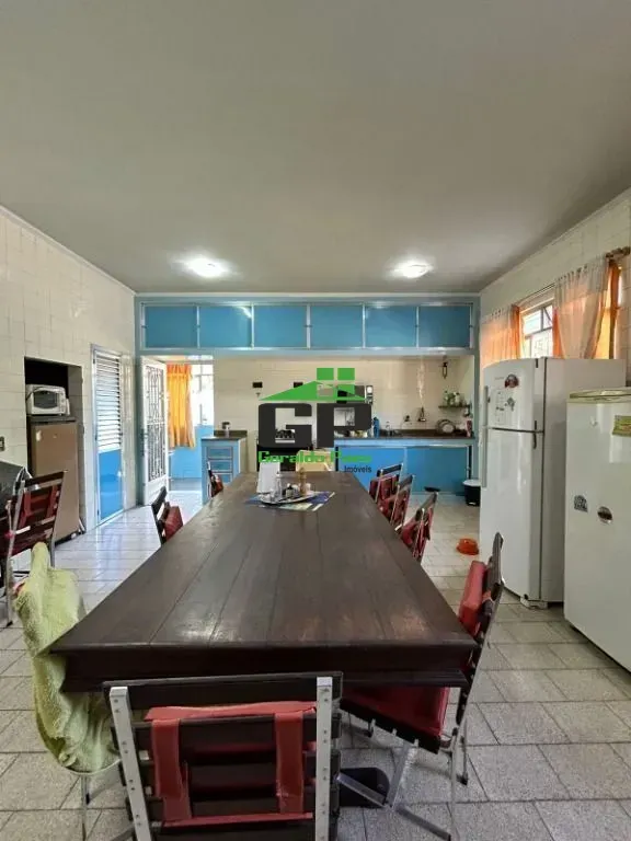 Casa com 3 quartos e cozinha separada a gás — photo 27