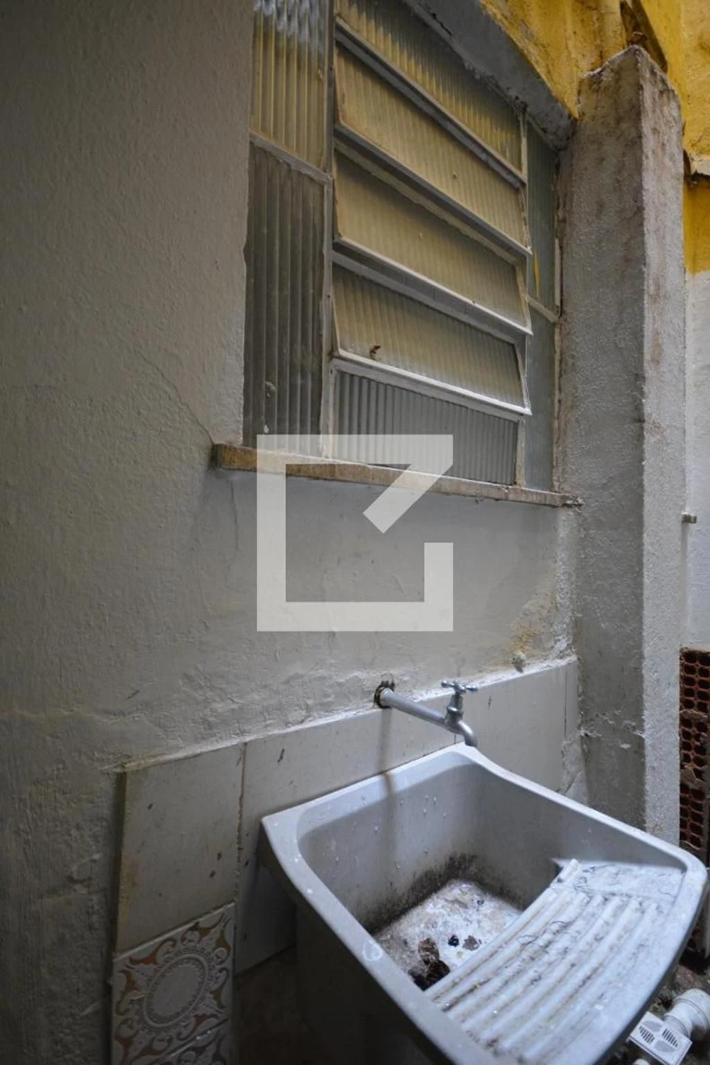 2-bedroom apartment with 1 bathroom, no parking space — photo 36