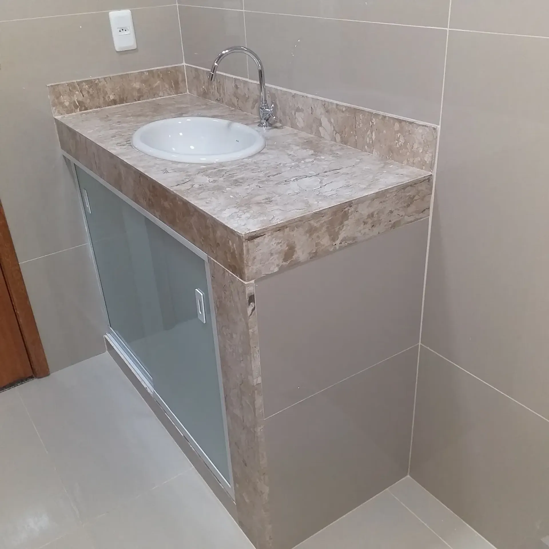 Apartamento de 2 dormitorios y 3 baños, 78 m² — photo 19