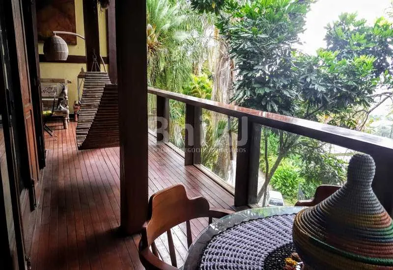 Furnished house with 5 bedrooms and 5 bathrooms — photo 19