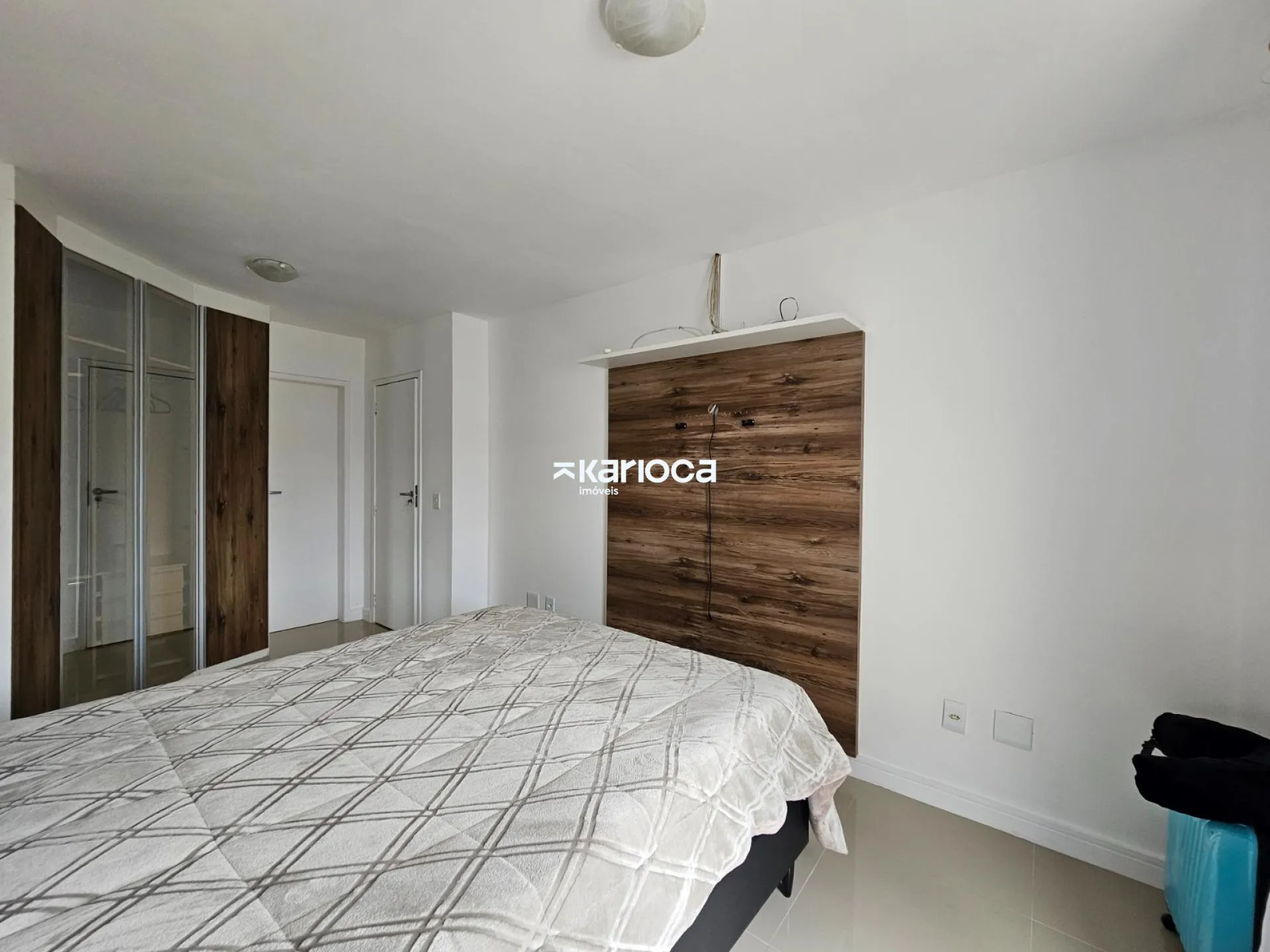 Furnished apartment with closed kitchen and 4 bedrooms — photo 41