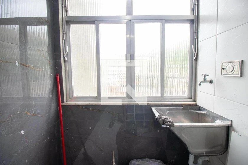 2-bedroom apartment with separate kitchen and balcony — photo 29