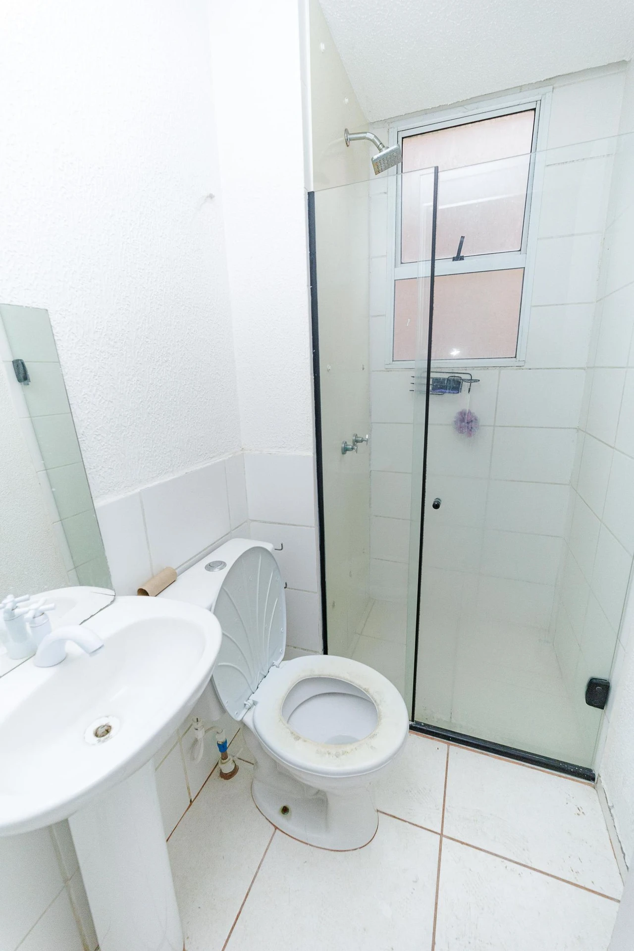 2-bedroom apartment in a building with a pool — photo 13