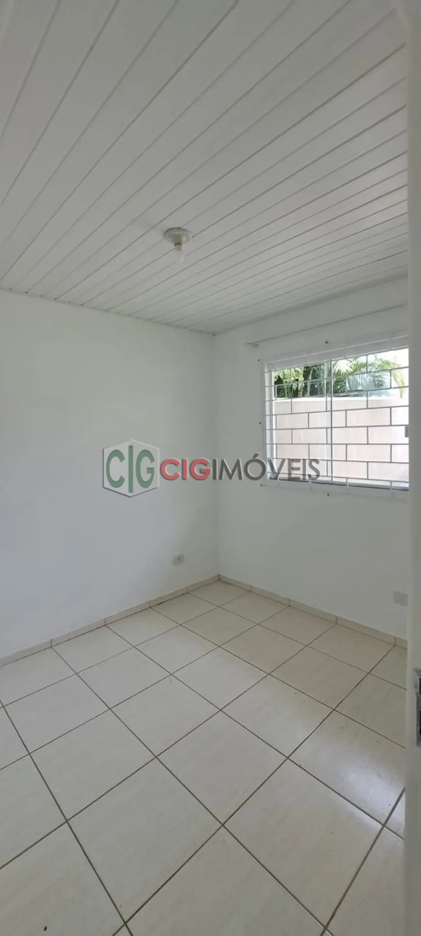 2-bedroom, 42 m² house in Curitiba — photo 5