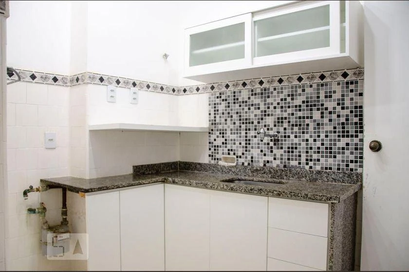 1 quarto e piso de madeira ou laminado: apartamento de 56 m² — photo 2