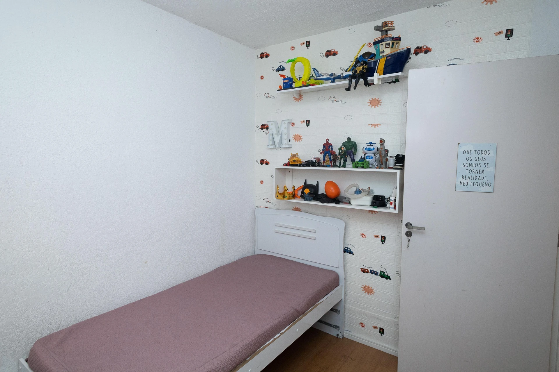 Apartamento mobiliado com 2 quartos e 1 banheiro — photo 18