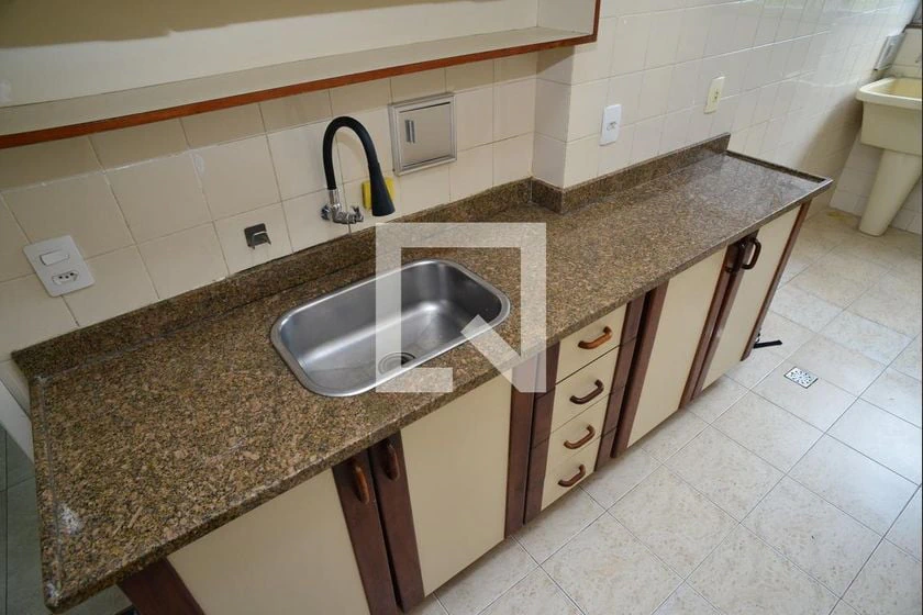 2-bedroom apartment with balcony and 88 m² — photo 29