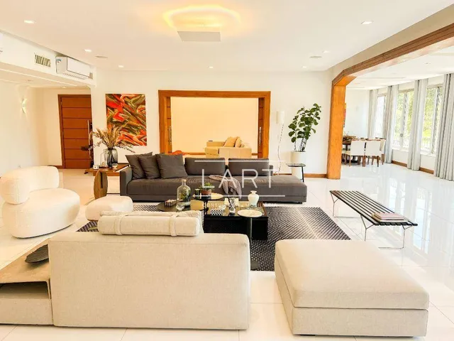 Unfurnished apartment with 5 bedrooms and 5 bathrooms — photo 8