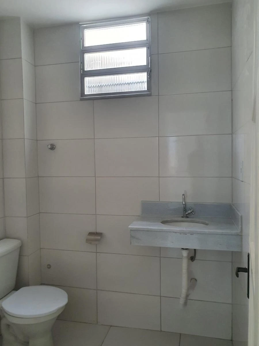 Unfurnished 75 m² apartment with 2 bedrooms and 1 suite — photo 19