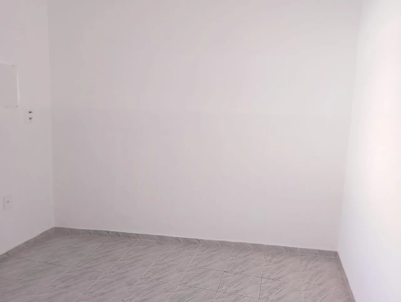 Casa de 32 m² com 1 quarto e kitchenette com fogão — photo 2