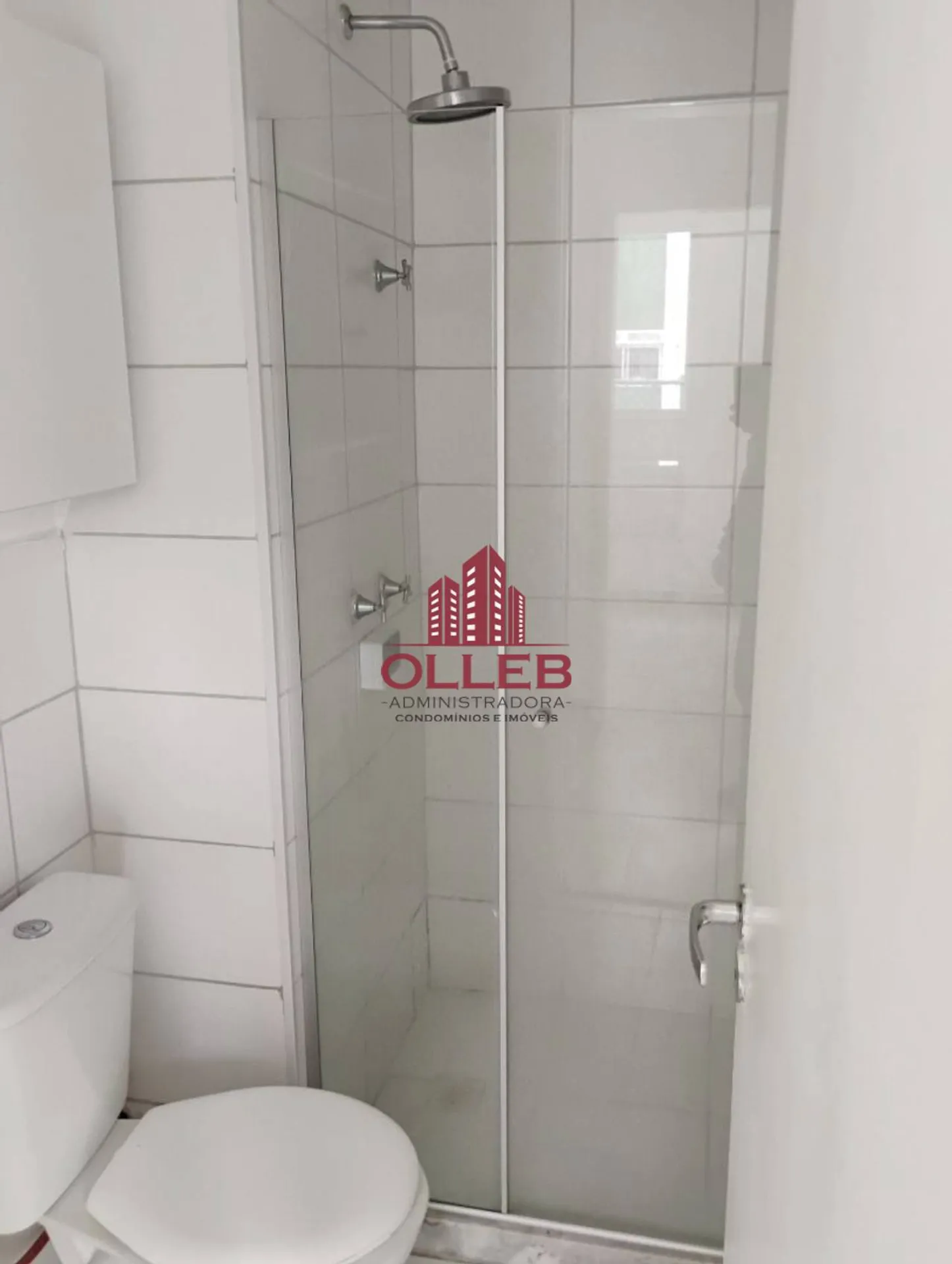 Квартира з 2 спальнями, у будинку є басейн — photo 14