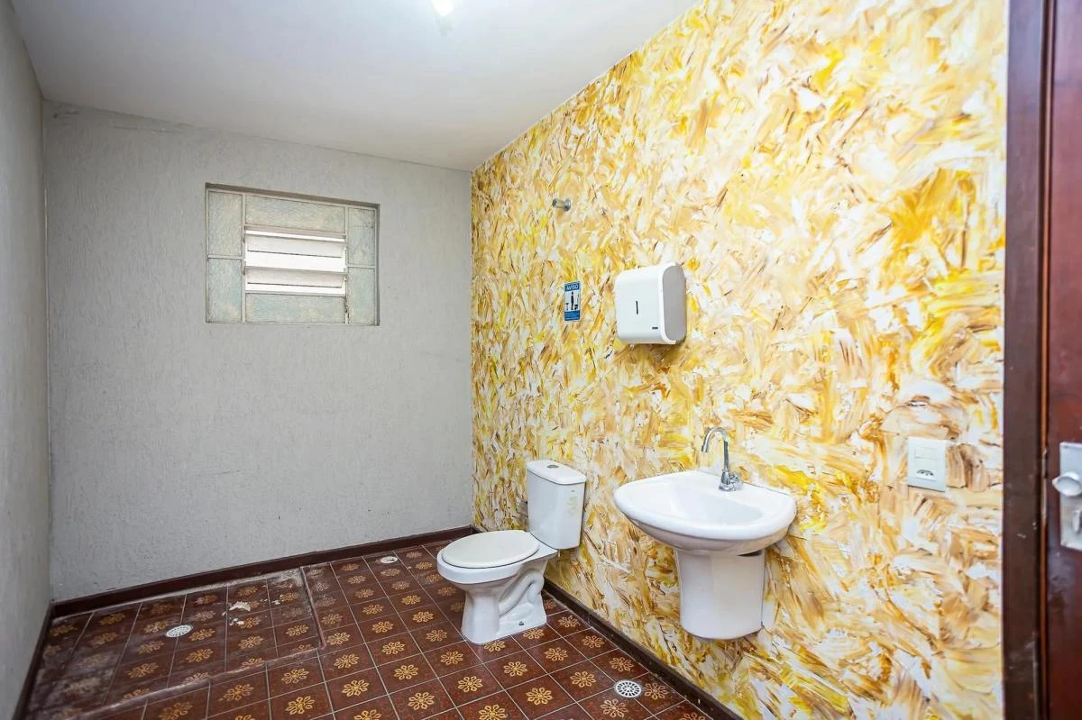 Apartamento com piso de madeira ou laminado, Cabral — photo 15