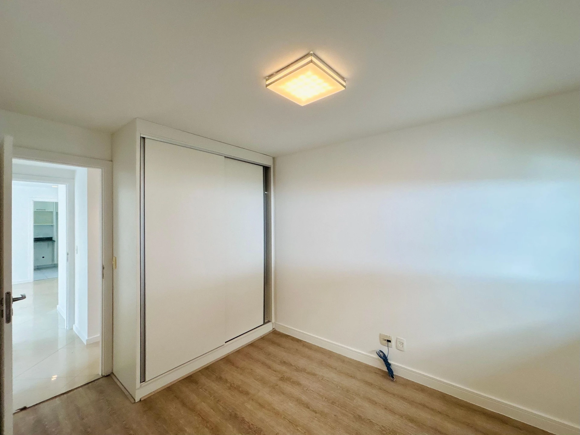 3-bedroom apartment in a building with a sauna — photo 27