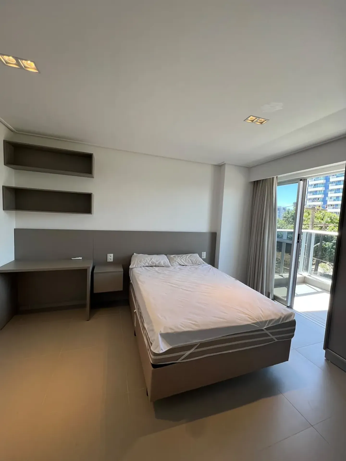 One-bedroom apartment with a home office in João Pessoa — photo 3